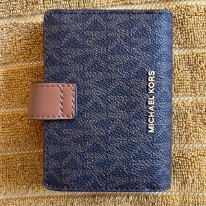 Michael Kors wallet